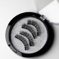 Magnetic-Lady-Lashes-Magneettiripset-malli-7_Kaikki_9925_1.jpeg